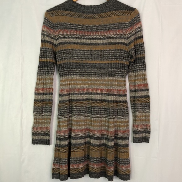 Hem & Thread Long Sleeve Crewneck Striped Stretch Mini Dress Size L - Picture 7 of 10